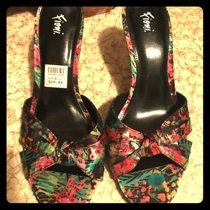 Tropical Pattern heels